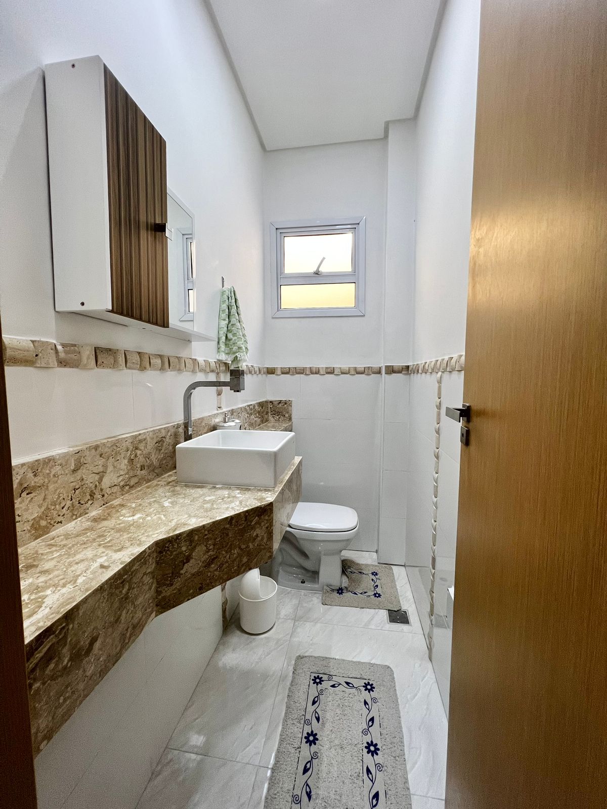 Imagem Sobrado com 3 Quartos à Venda, 84 m²em Caiçara - Praia Grande