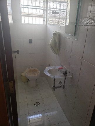 Imagem Sobrado com 4 Quartos para Alugar, 260 m² em Vila Nivi - São Paulo