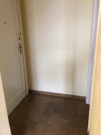 Imagem Kitnet para Alugar, 28 m² em Olaria - Rio de Janeiro Imagem Kitnet para Alugar, 28 m² em Olaria - Rio de Janeiro