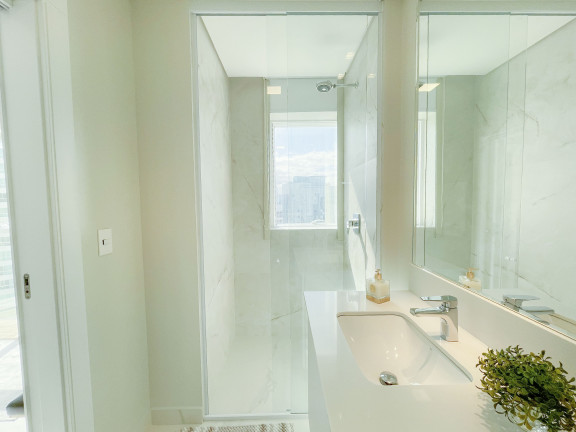 Imagem Cobertura com 3 Quartos à Venda, 273 m² em Centro - Balneário Camboriú Imagem Cobertura com 3 Quartos à Venda, 273 m² em Centro - Balneário Camboriú