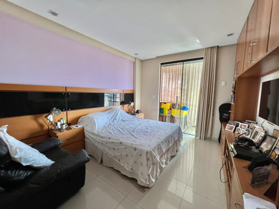 Imagem Apartamento com 3 Quartos à Venda, 240 m² em Nazaré - Belém