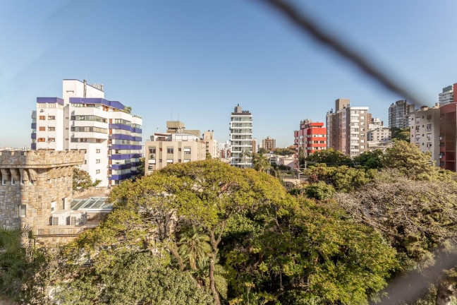 Imagem Apartamento com 3 Quartos à Venda, 93 m² em Rio Branco - Porto Alegre Imagem Apartamento com 3 Quartos à Venda, 93 m² em Rio Branco - Porto Alegre