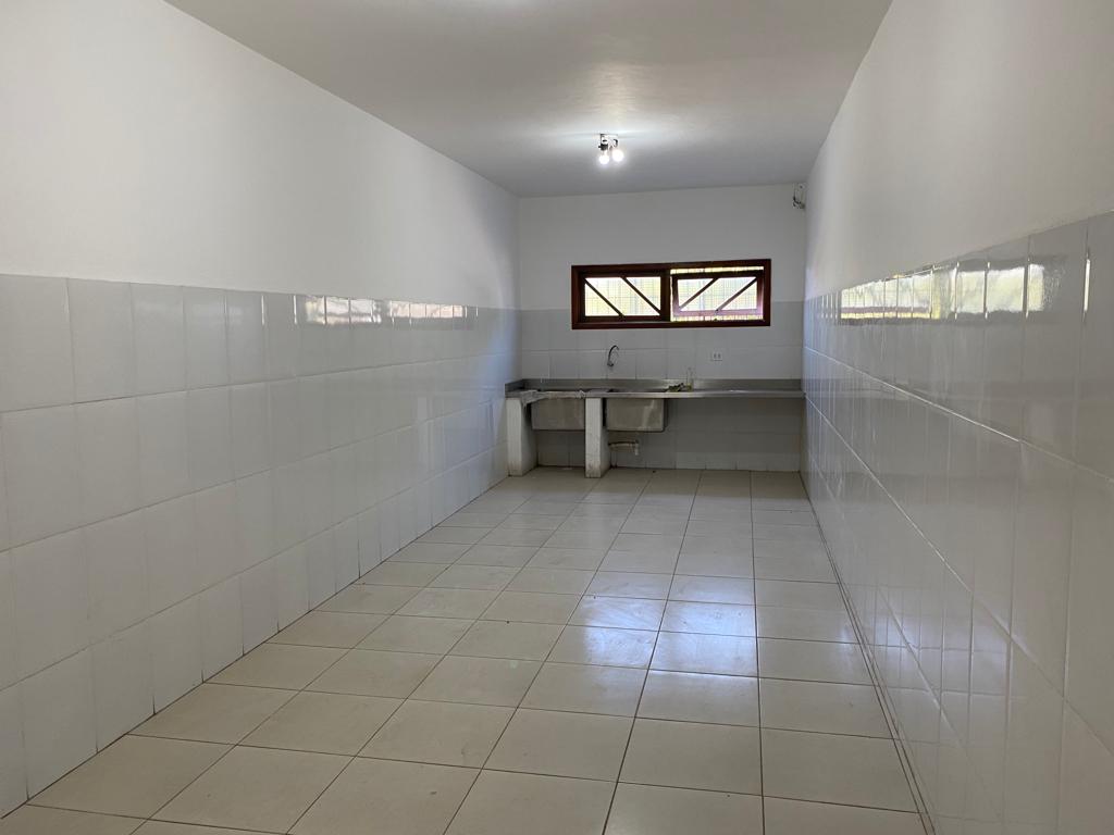 Imagem Galpão para Alugar, 1.300 m² em Jardim Henriqueta - Taboão da Serra Imagem Galpão para Alugar, 1.300 m² em Jardim Henriqueta - Taboão da Serra