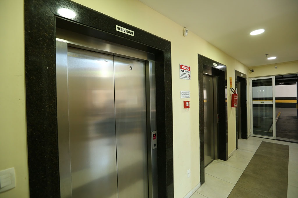 Imagem Apartamento com 1 Quarto à Venda, 49 m²em Centro - Fortaleza