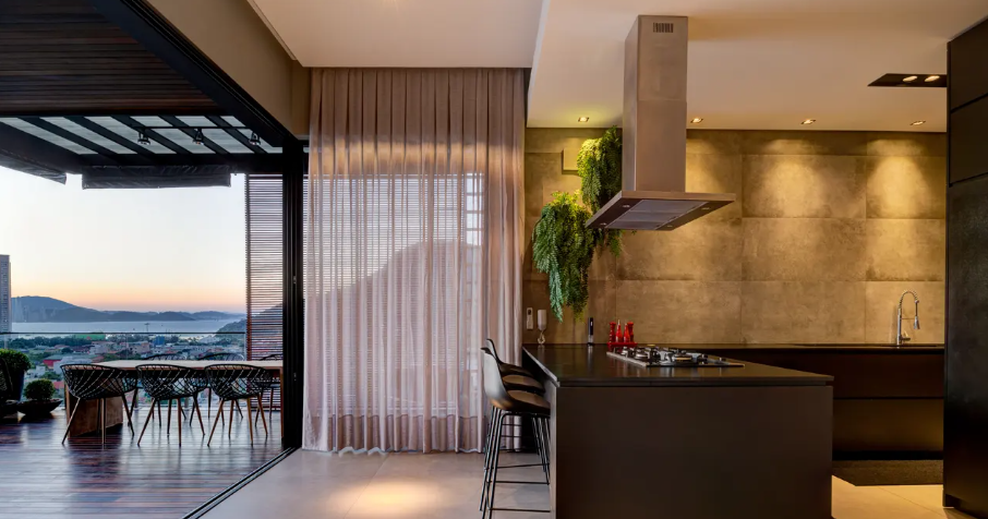 Imagem Casa de Condomínio com 5 Quartos à Venda, 380 m²em Barra - Balneário Camboriú