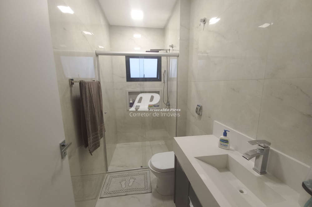 Imagem Casa de Condomínio com 3 Quartos à Venda, 247 m²em Jardim Carvalho - Ponta Grossa Imagem Casa de Condomínio com 3 Quartos à Venda, 247 m²em Jardim Carvalho - Ponta Grossa