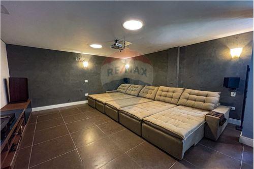 Imagem Casa de Condomínio com 3 Quartos à Venda, 293 m²em Centro - Jambeiro