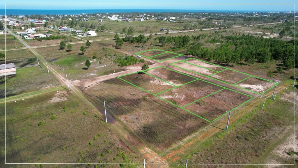 Imagem Terreno à Venda, 300 m²em Janaina - Balneário Gaivota Imagem Terreno à Venda, 300 m²em Janaina - Balneário Gaivota