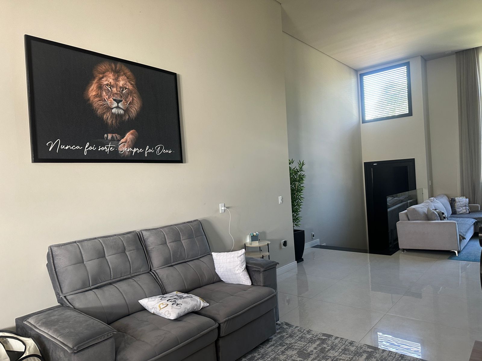 Imagem Casa de Condomínio com 3 Quartos à Venda, 270 m²em Medeiros - Jundiaí Imagem Casa de Condomínio com 3 Quartos à Venda, 270 m²em Medeiros - Jundiaí