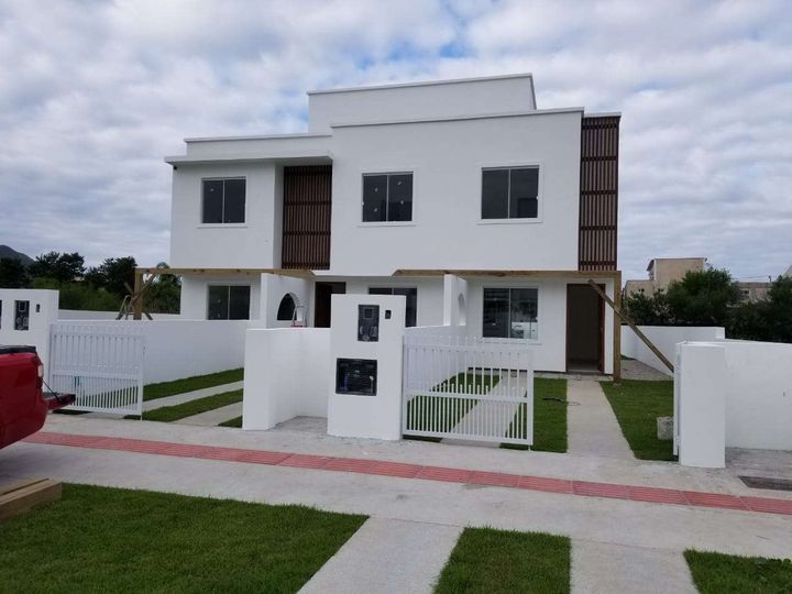 Imagem Sobrado com 2 Quartos à Venda, 82 m² em Ingleses - Florianópolis