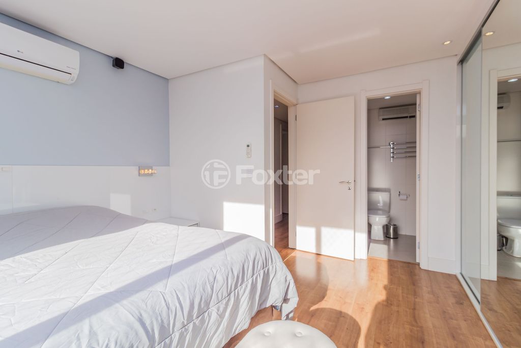 Imagem Apartamento com 3 Quartos à Venda, 110 m²em Auxiliadora - Porto Alegre