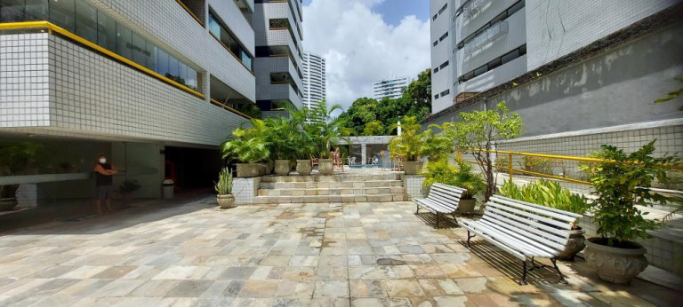 Imagem Apartamento com 3 Quartos à Venda, 136 m² em Graças - Recife Imagem Apartamento com 3 Quartos à Venda, 136 m² em Graças - Recife