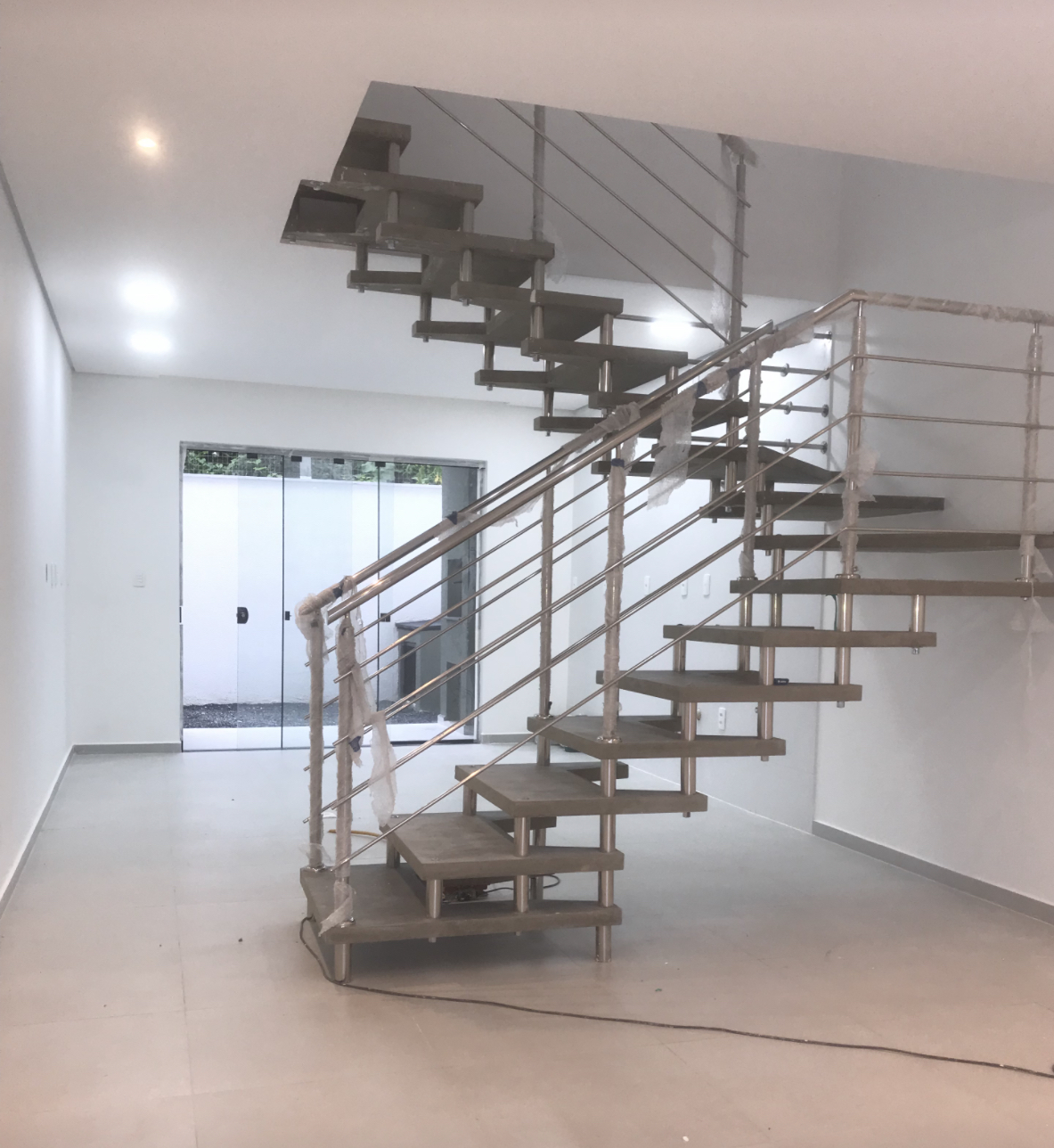 Imagem Sobrado com 2 Quartos à Venda, 110 m² em Floresta - Joinville Imagem Sobrado com 2 Quartos à Venda, 110 m² em Floresta - Joinville