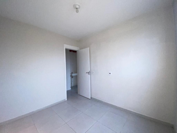Imagem Apartamento com 2 Quartos à Venda,  em Taquara - Rio de Janeiro