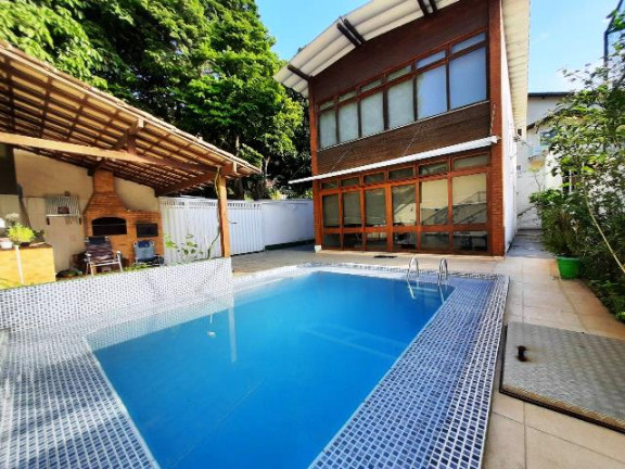 Casa de Condomínio com 4 Quartos à Venda, 300 m² em São Francisco - Niterói