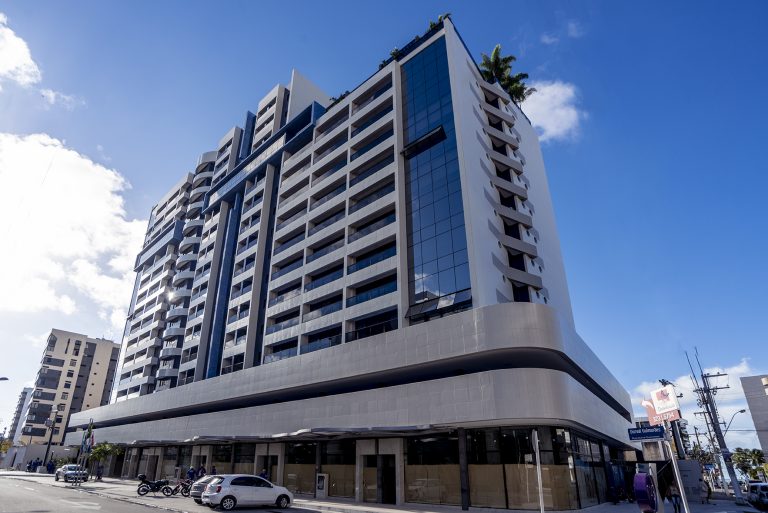 Apartamento com 1 Quarto à Venda, 42 m²em Ponta Verde - Maceió