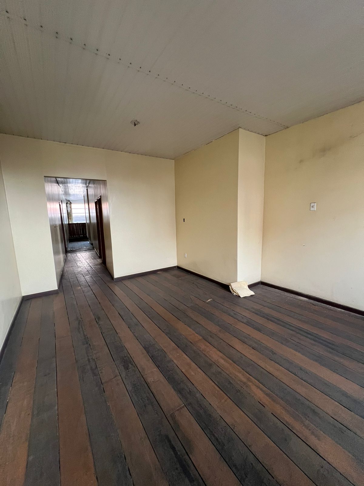 Imagem Casa com 8 Quartos à Venda, 420 m²em Batista Campos - Belém