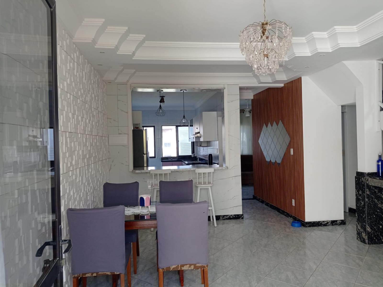 Casa de Condomínio com 3 Quartos à Venda, 250 m² em Itapuã - Salvador