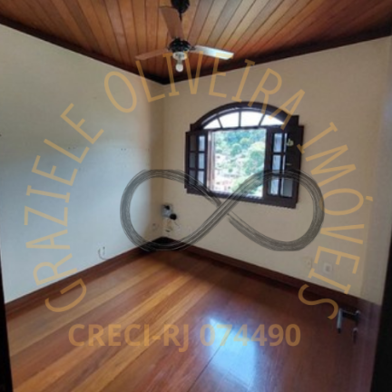 Imagem Casa com 4 Quartos à Venda, 260 m²em Quinta da Barra - Teresópolis
