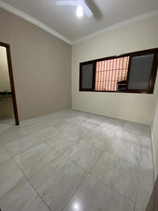 Imagem Casa com 3 Quartos à Venda, 120 m² em Caiçara - Praia Grande Imagem Casa com 3 Quartos à Venda, 120 m² em Caiçara - Praia Grande