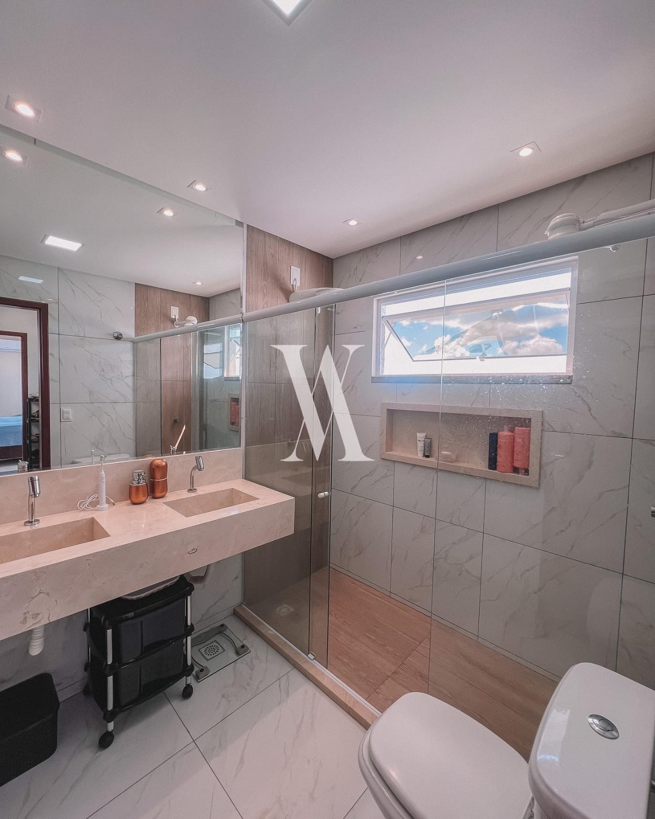 Imagem Casa de Condomínio com 3 Quartos à Venda, 240 m²em Cajupiranga - Parnamirim Imagem Casa de Condomínio com 3 Quartos à Venda, 240 m²em Cajupiranga - Parnamirim