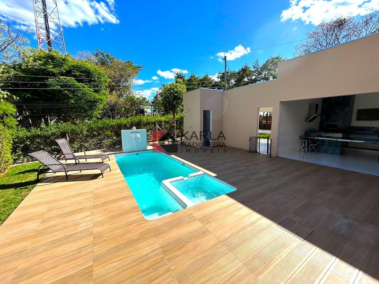 Casa de Condomínio com 4 Quartos à Venda, 183 m²em Estância das Petúnias - Lagoa Santa