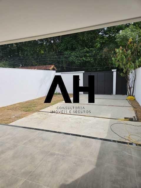 Imagem Casa com 3 Quartos à Venda, 115 m²em Engenho do Mato - Niterói Imagem Casa com 3 Quartos à Venda, 115 m²em Engenho do Mato - Niterói