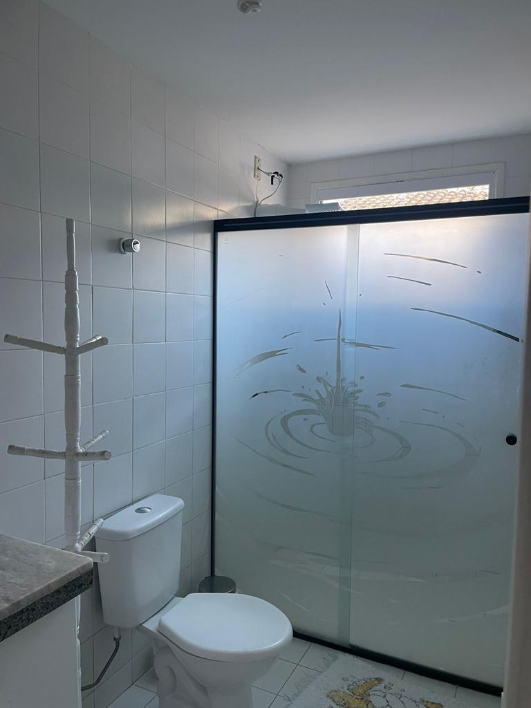 Imagem Casa de Condomínio com 4 Quartos à Venda ou Locação, 200 m² em Guarajuba (Monte Gordo) - Camaçari Imagem Casa de Condomínio com 4 Quartos à Venda ou Locação, 200 m² em Guarajuba (Monte Gordo) - Camaçari