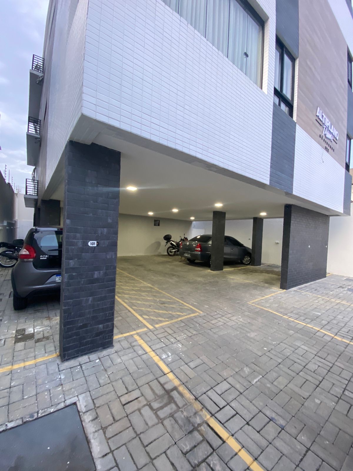 Imagem Cobertura com 3 Quartos à Venda, 84 m²em Altiplano Cabo Branco - João Pessoa