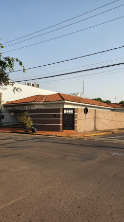 Imagem Casa com 3 Quartos à Venda, 312 m² em Presidente - Araçatuba Imagem Casa com 3 Quartos à Venda, 312 m² em Presidente - Araçatuba