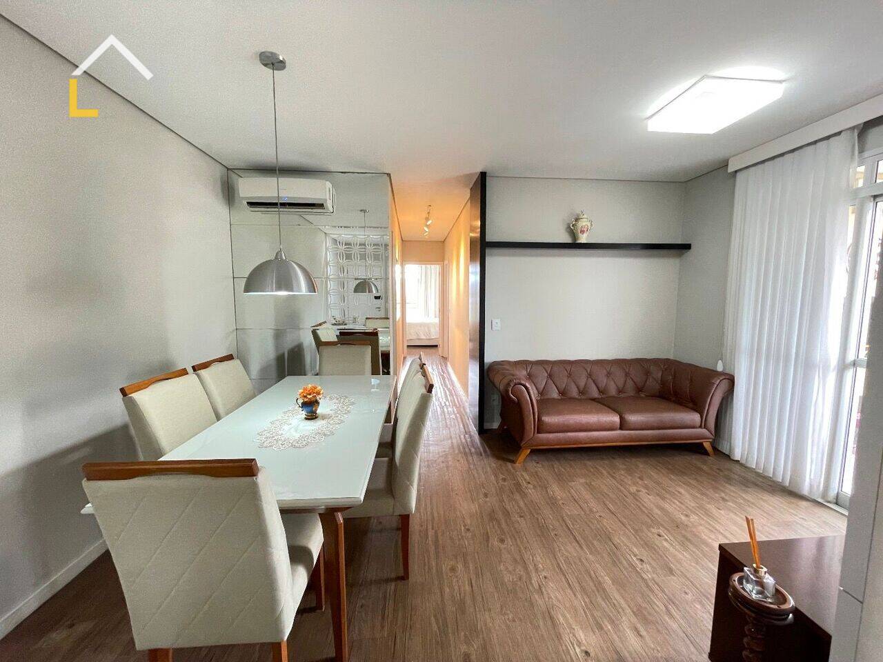 Imagem Apartamento com 3 Quartos à Venda, 95 m² em Anita Garibaldi - Joinville