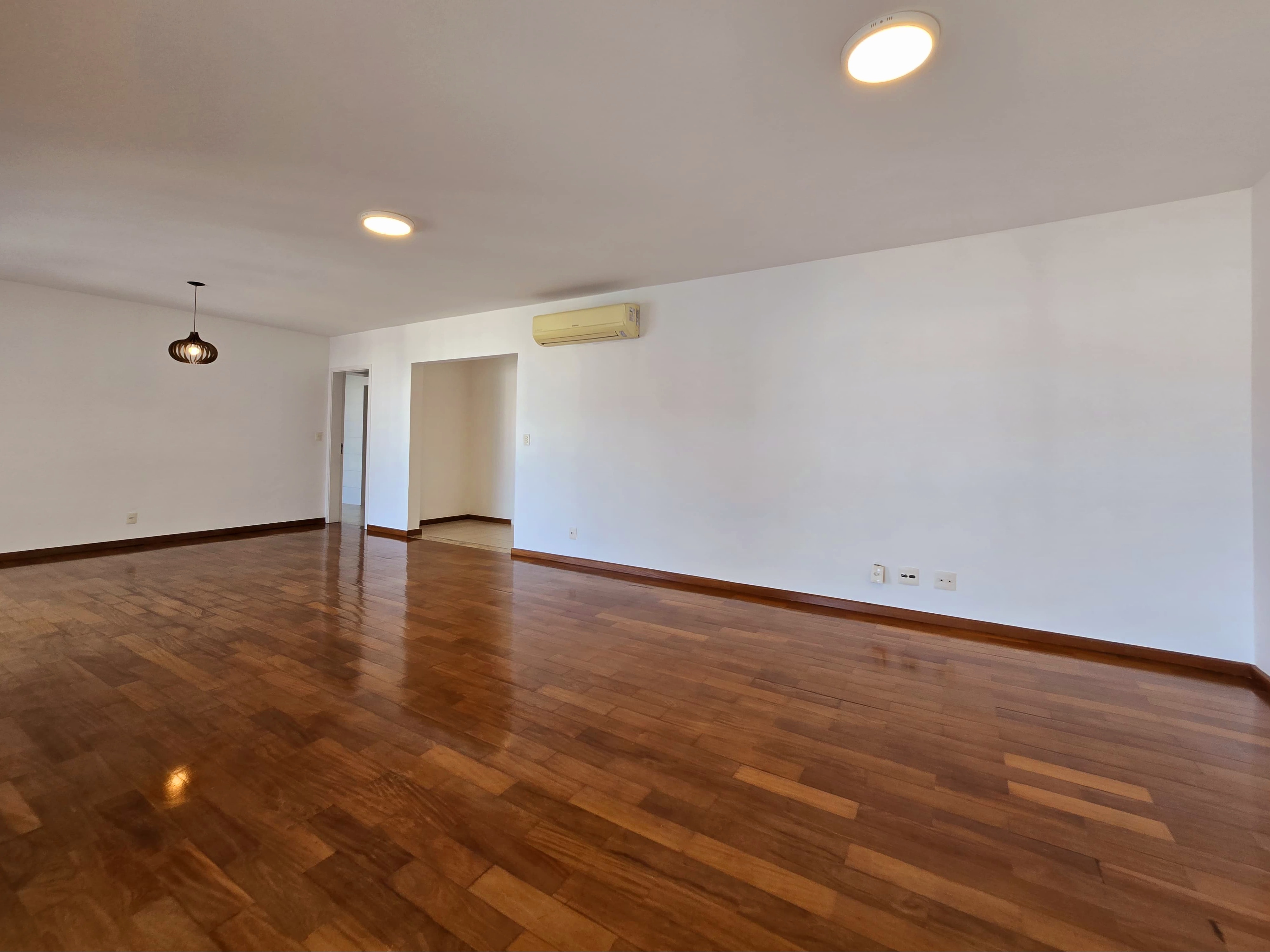 Imagem Apartamento com 4 Quartos à Venda, 204 m² em Boqueirão - Santos