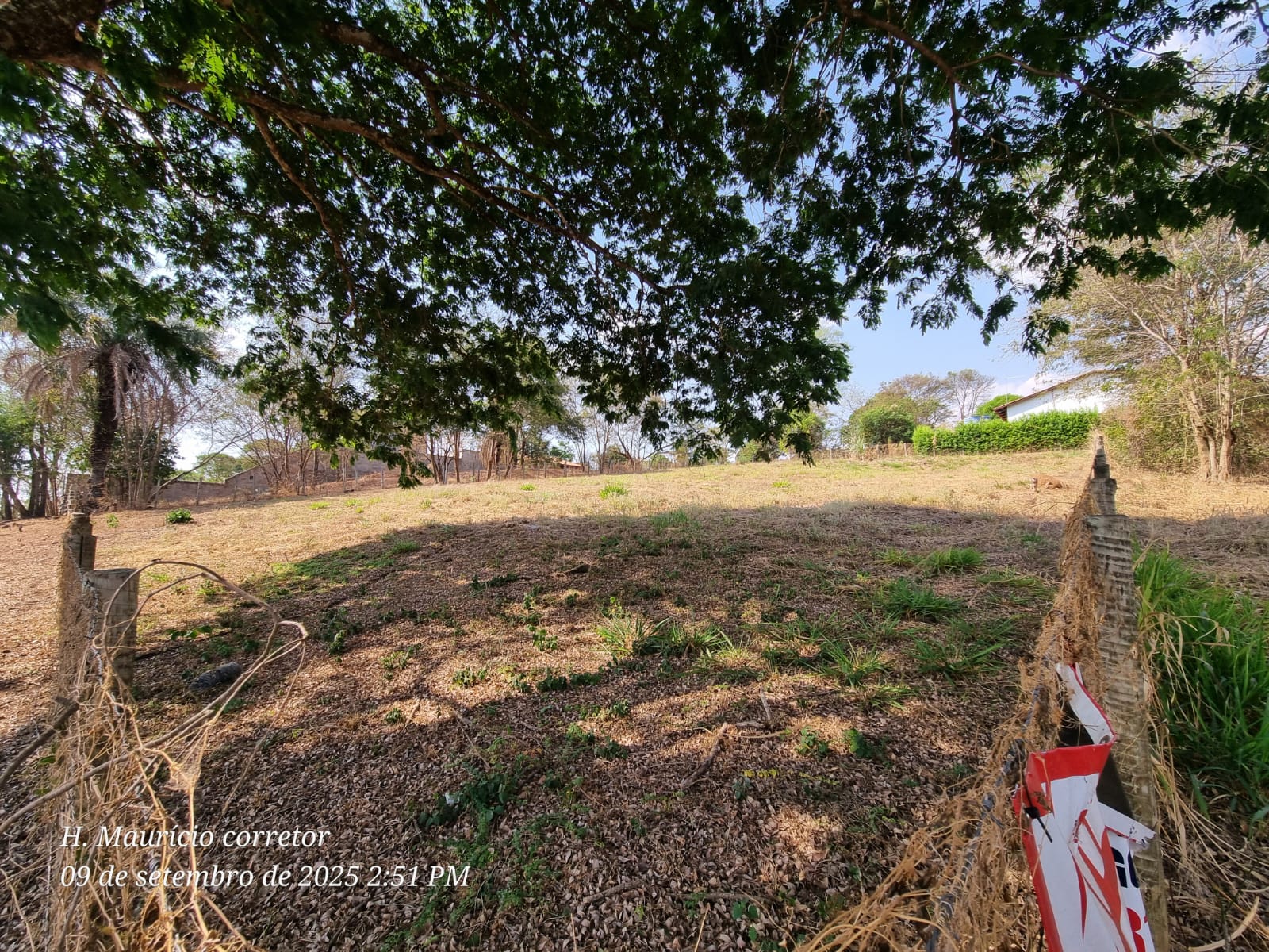 Imagem Terreno em Condomínio à Venda, 1.500 m² em Ouro Verde de Goiás - Ouro Verde de Goiás