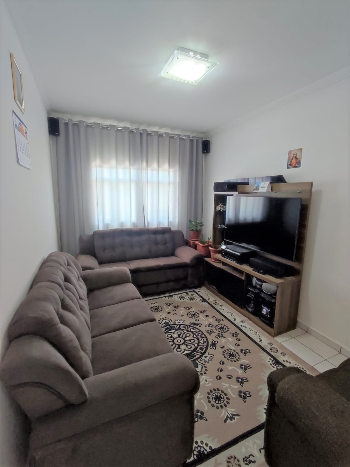 Imagem Casa com 2 Quartos à Venda, 110 m²em Jardim Tarumã - Jundiaí