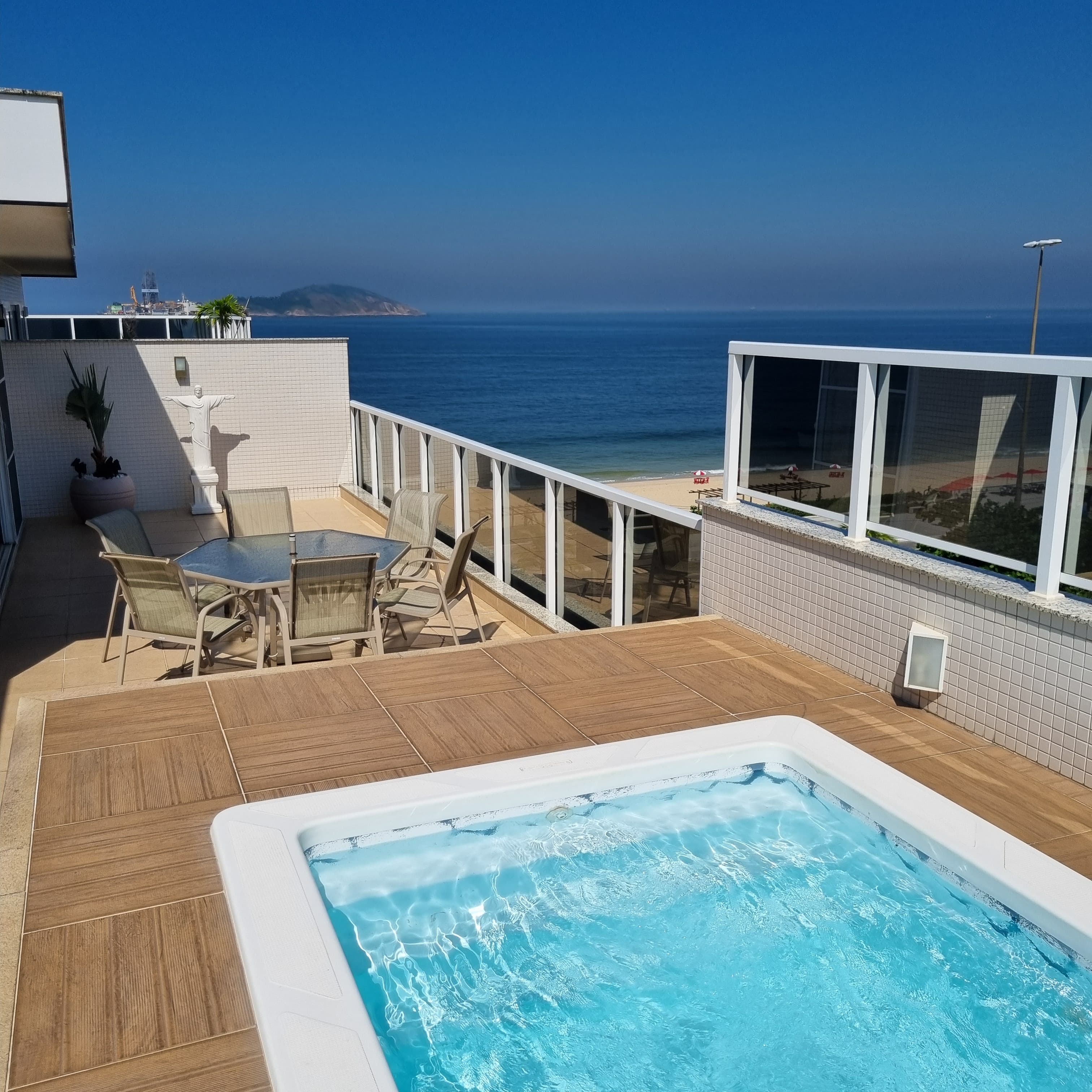 Imagem Cobertura com 4 Quartos à Venda, 299 m²em Piratininga - Niterói Imagem Cobertura com 4 Quartos à Venda, 299 m²em Piratininga - Niterói