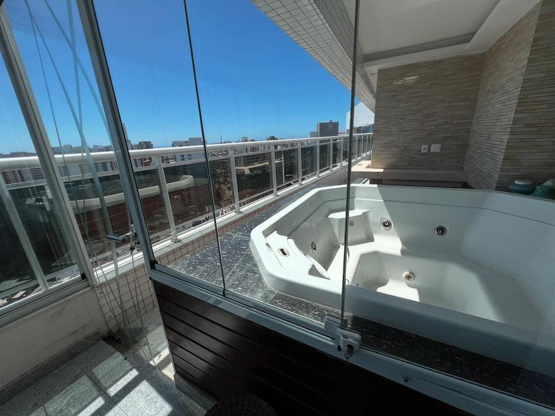 Imagem Apartamento com 5 Quartos à Venda, 415 m²em Meireles - Fortaleza