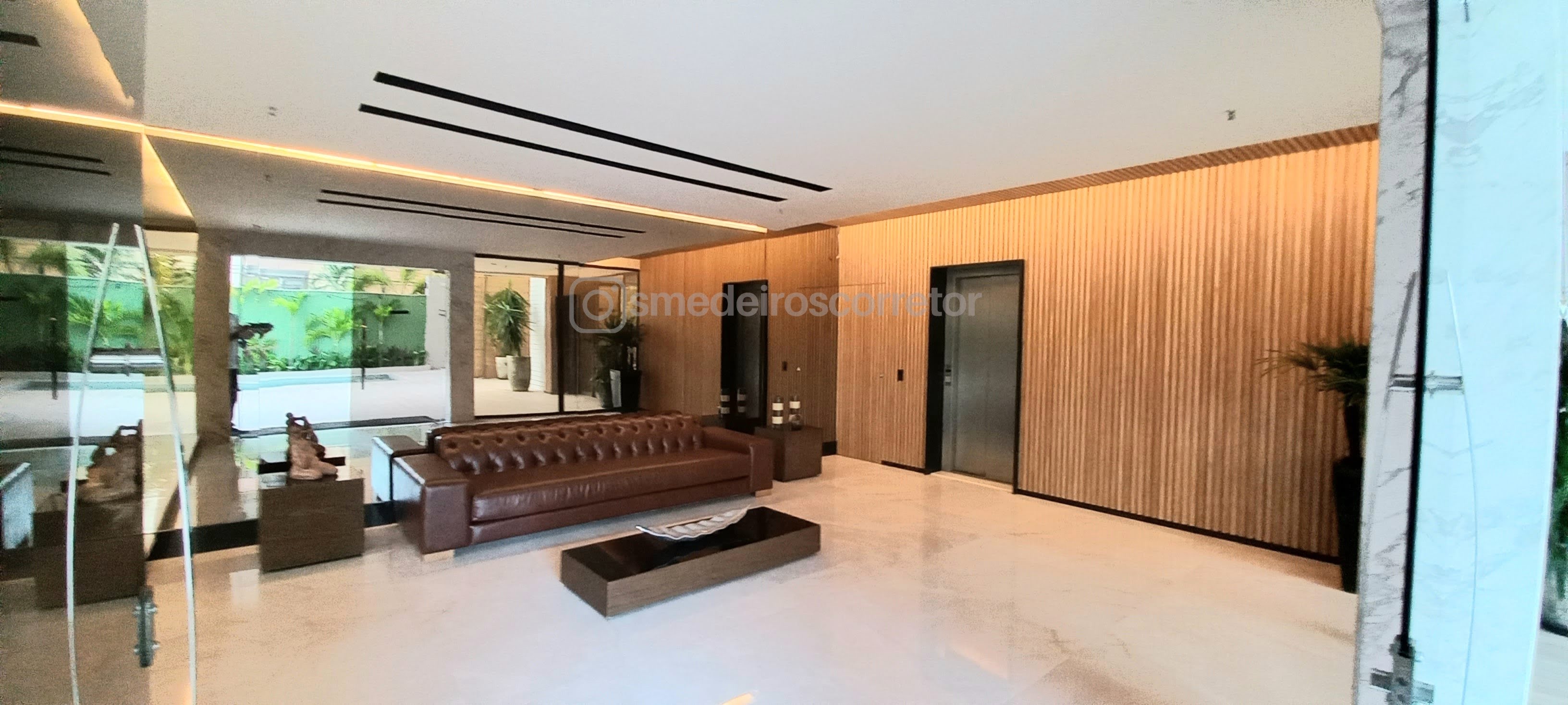 Imagem Apartamento com 4 Quartos à Venda, 300 m²em Meireles - Fortaleza