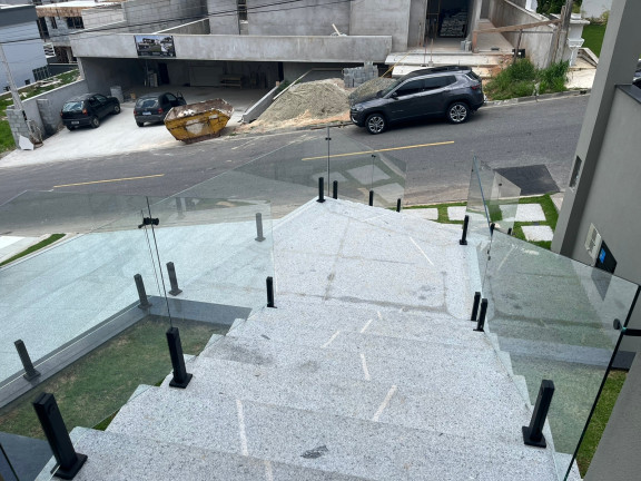 Imagem Casa com 4 Quartos à Venda, 400 m²em Jardim das Cerejeiras - Arujá