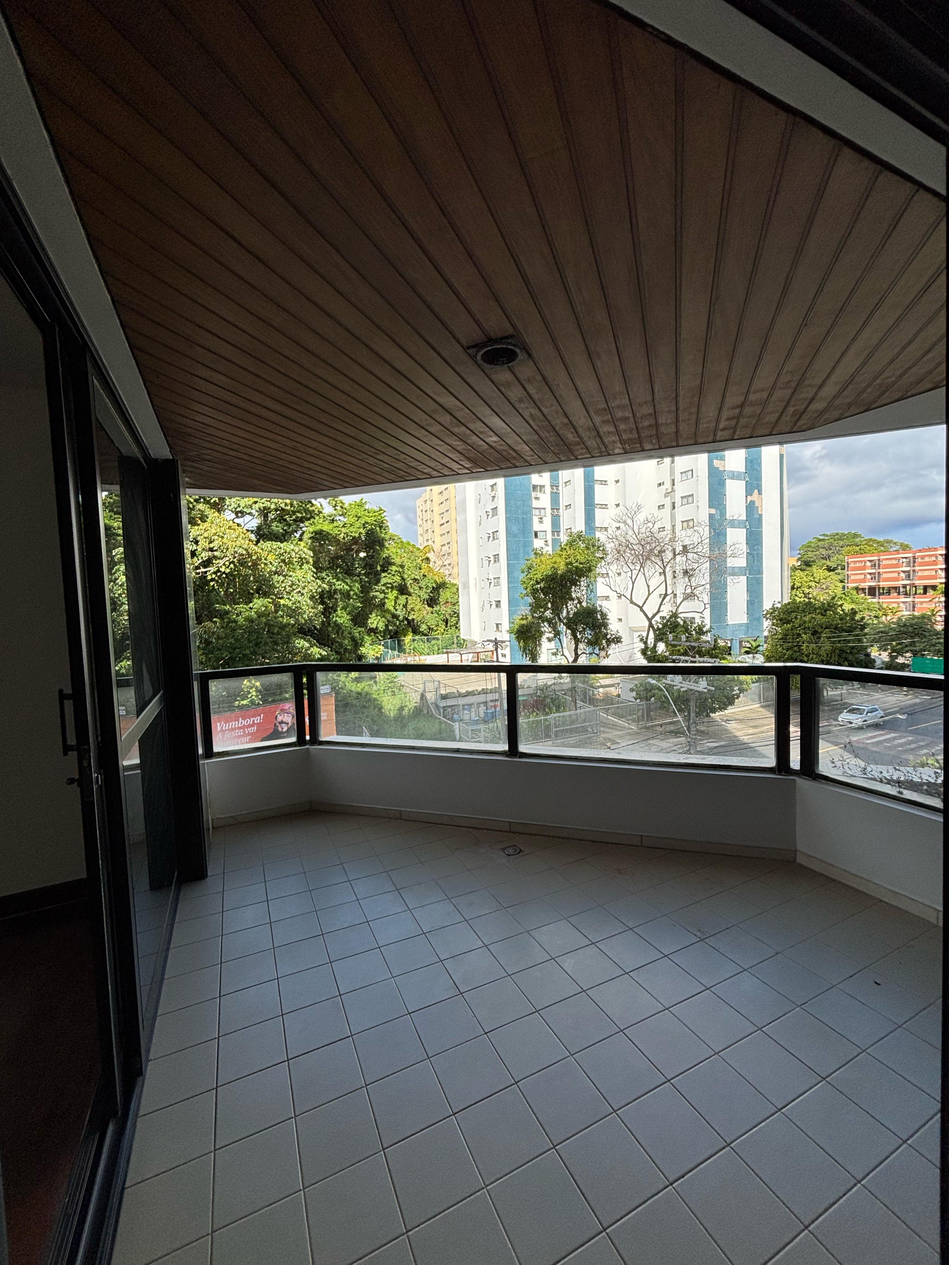 Imagem Apartamento com 4 Quartos à Venda, 211 m² em Itaigara - Salvador Imagem Apartamento com 4 Quartos à Venda, 211 m² em Itaigara - Salvador