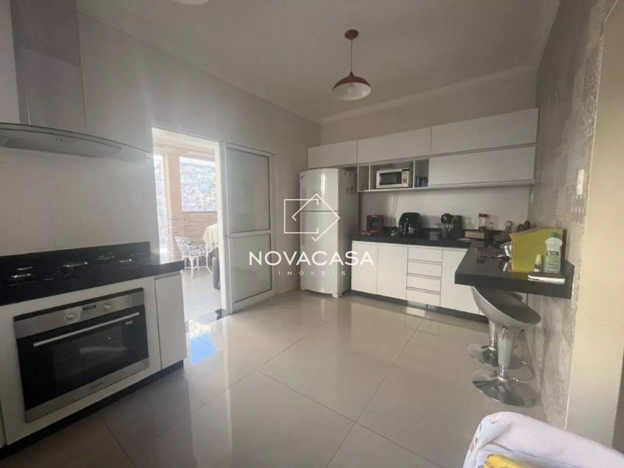 Imagem Casa com 4 Quartos à Venda, 380 m² em Santa Mônica - Belo Horizonte