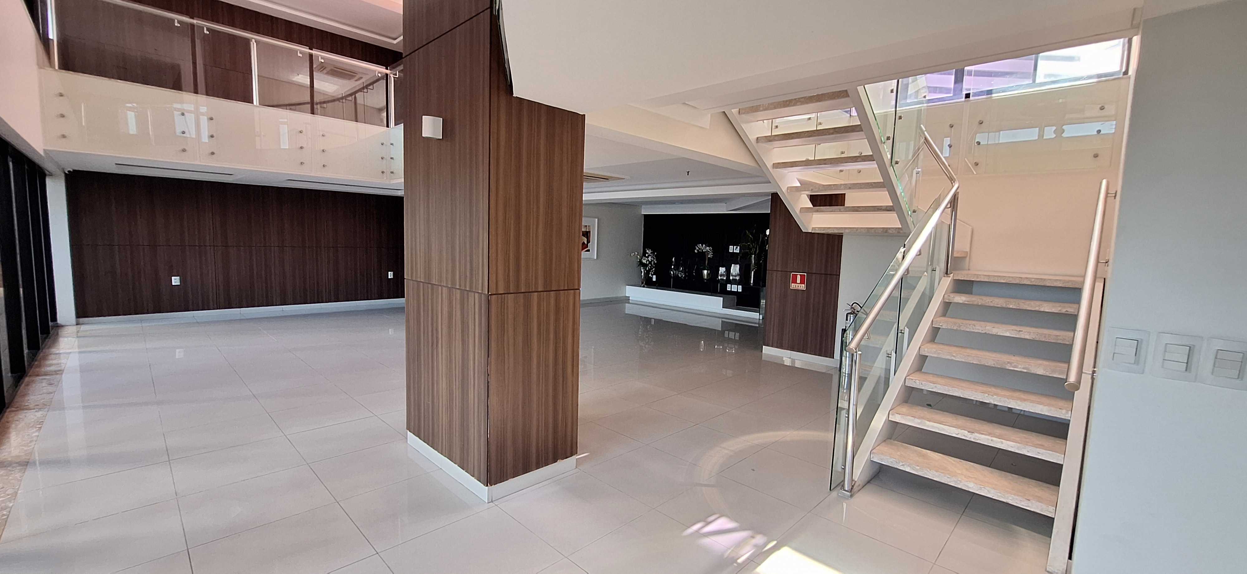 Imagem Apartamento com 4 Quartos à Venda, 225 m²em Meireles - Fortaleza