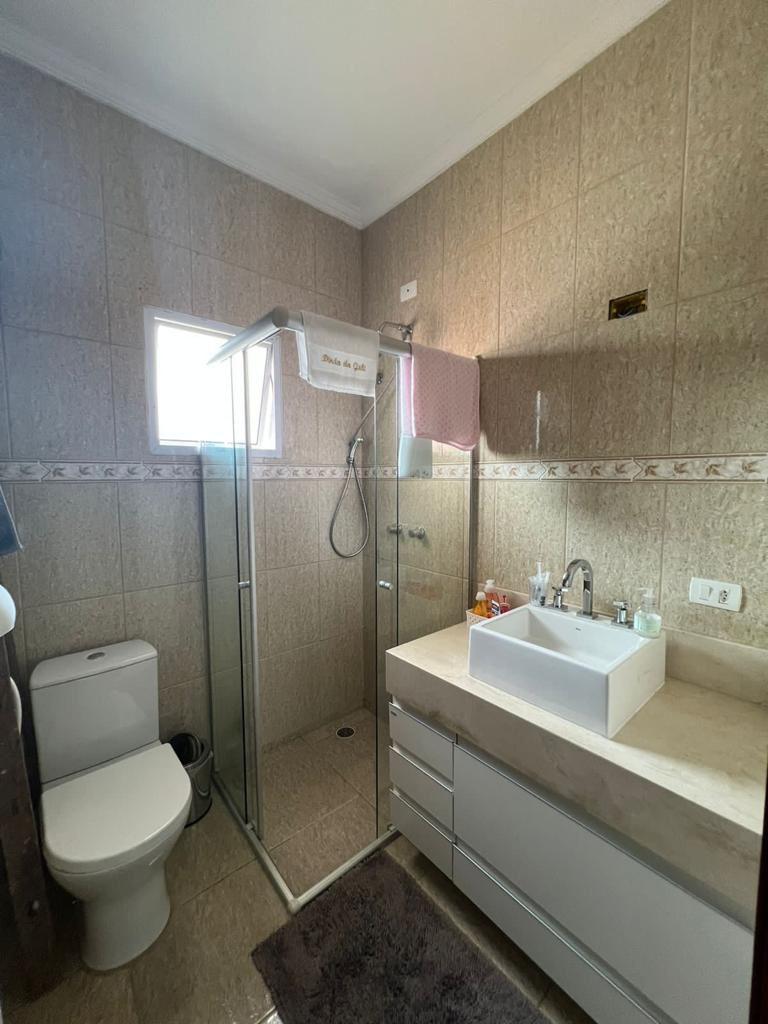 Imagem Sobrado com 3 Quartos à Venda, 167 m²em Jardim Rio das Pedras - Cotia