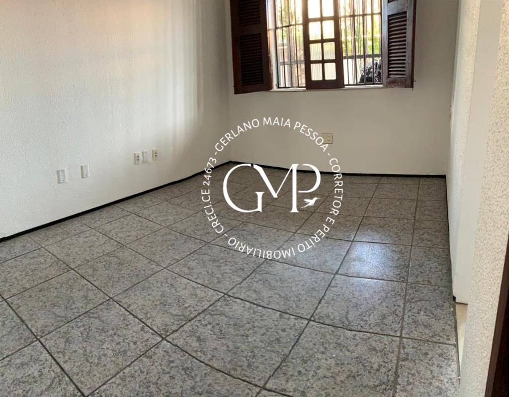 Imagem Casa com 5 Quartos à Venda, 360 m²em Monte Castelo - Fortaleza Imagem Casa com 5 Quartos à Venda, 360 m²em Monte Castelo - Fortaleza