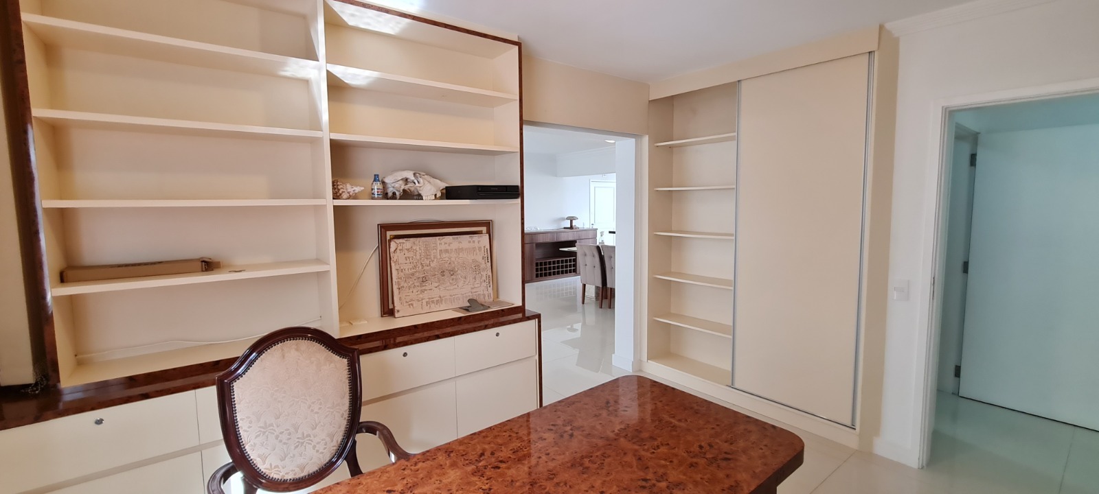 Imagem Apartamento com 4 Quartos à Venda, 151 m²em Higienópolis - São Paulo Imagem Apartamento com 4 Quartos à Venda, 151 m²em Higienópolis - São Paulo
