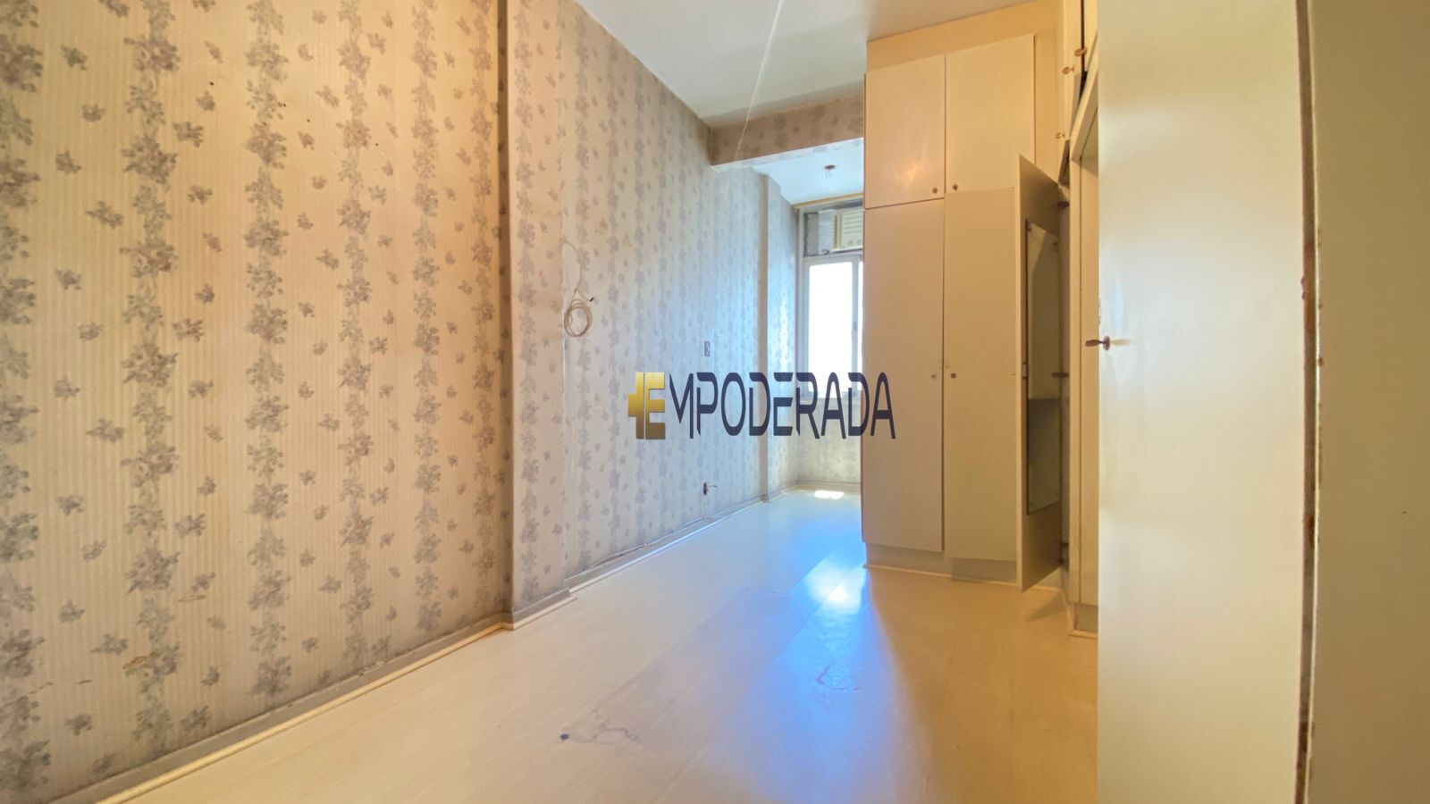 Imagem Apartamento com 2 Quartos à Venda, 70 m² em Copacabana - Rio de Janeiro Imagem Apartamento com 2 Quartos à Venda, 70 m² em Copacabana - Rio de Janeiro