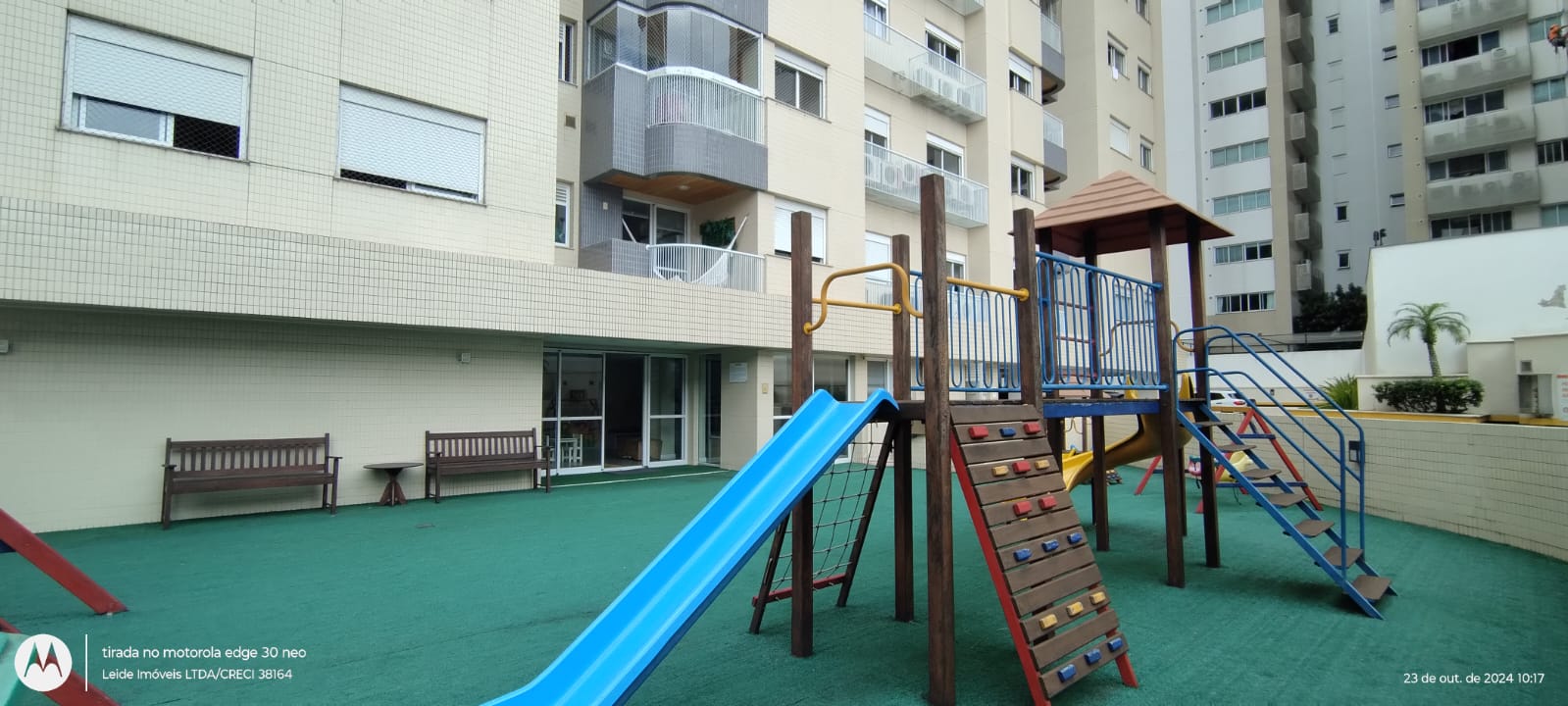 Imagem Apartamento com 2 Quartos à Venda, 65 m² em Centro - Florianópolis
