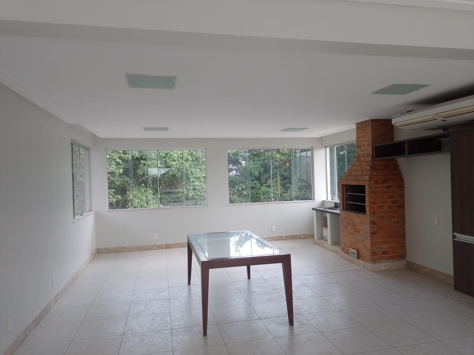 Imagem Casa com 4 Quartos à Venda, 381 m²em Guanabara - Ananindeua