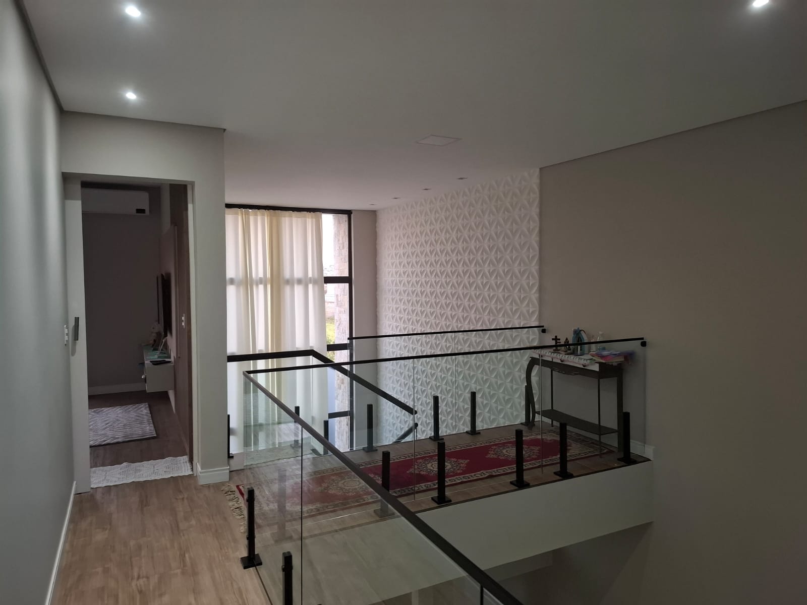 Imagem Sobrado com 3 Quartos à Venda, 250 m²em Residencial Cittá di Firenze - Campinas