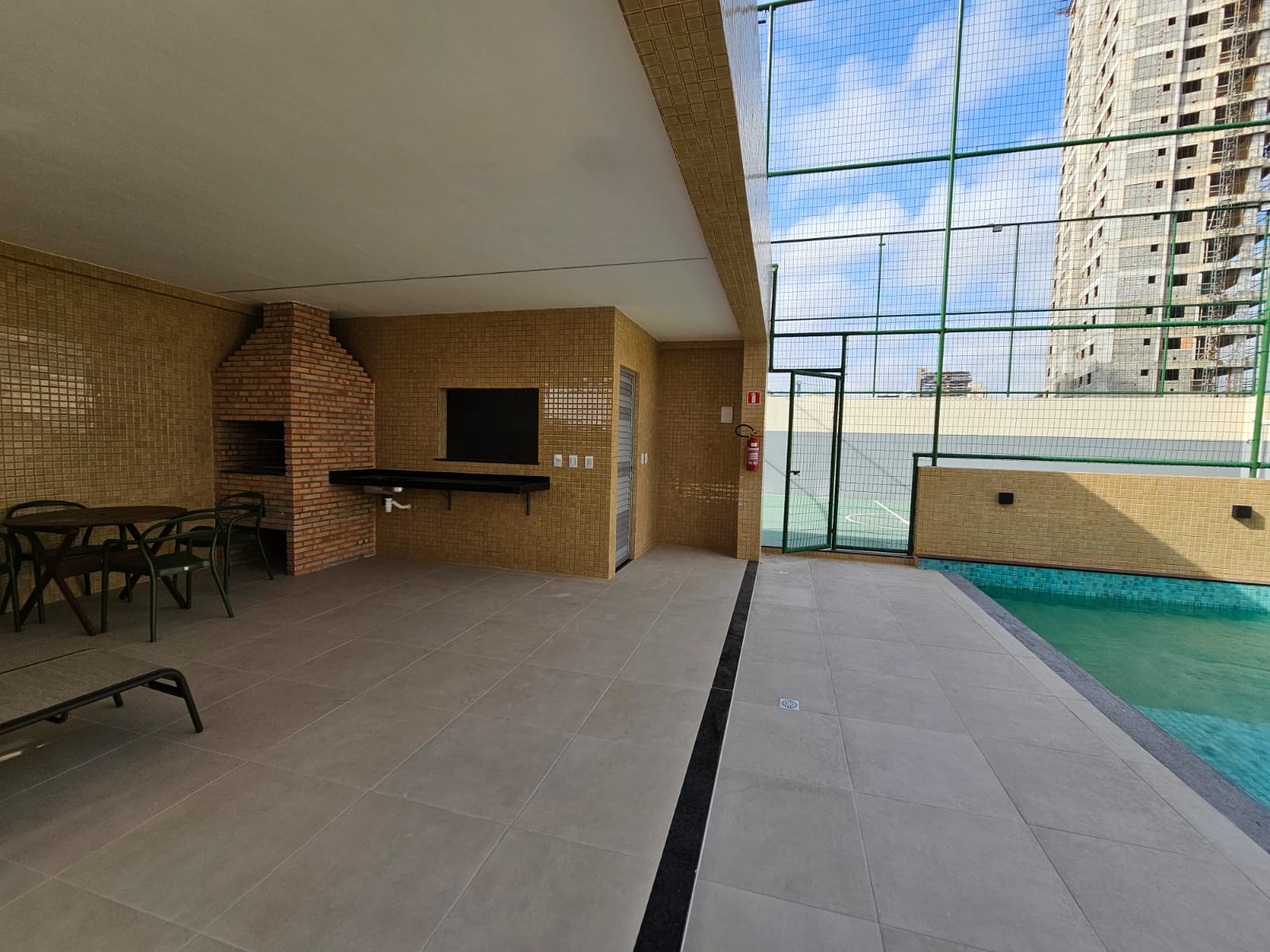 Imagem Apartamento com 3 Quartos para Alugar, 79 m²em Telégrafo - Belém