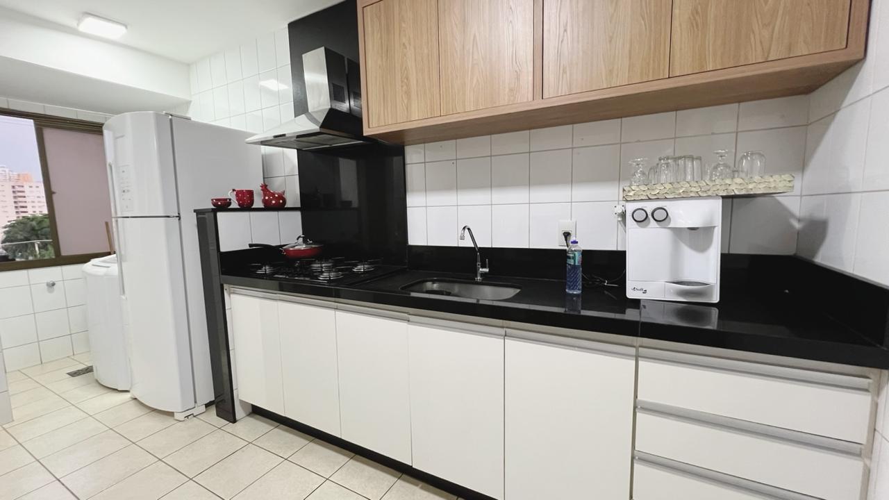 Imagem Apartamento com 4 Quartos à Venda, 100 m²em Jardim América - Goiânia